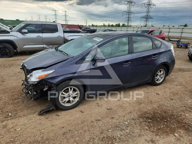 2010 Toyota PRIUS фото