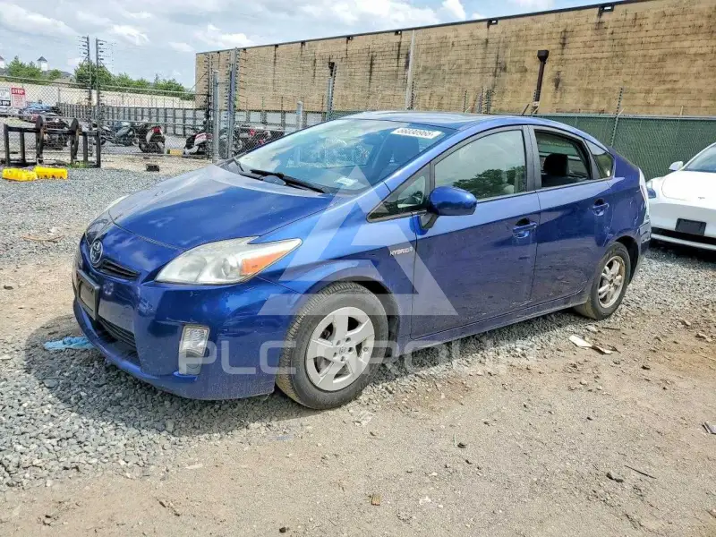 2010 Toyota PRIUS фото