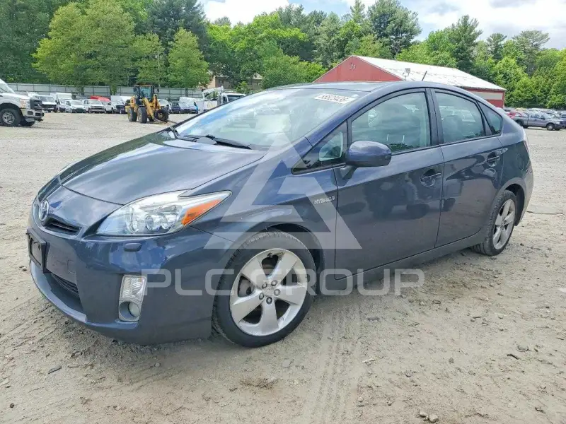 2010 Toyota PRIUS фото