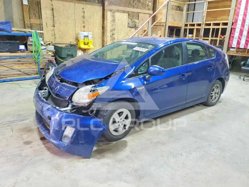 2010 Toyota PRIUS фото