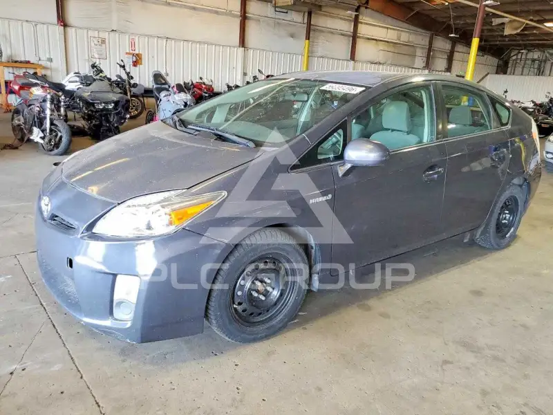 2010 Toyota PRIUS фото