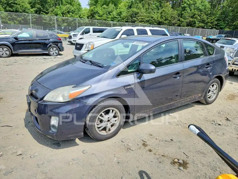2010 Toyota PRIUS фото