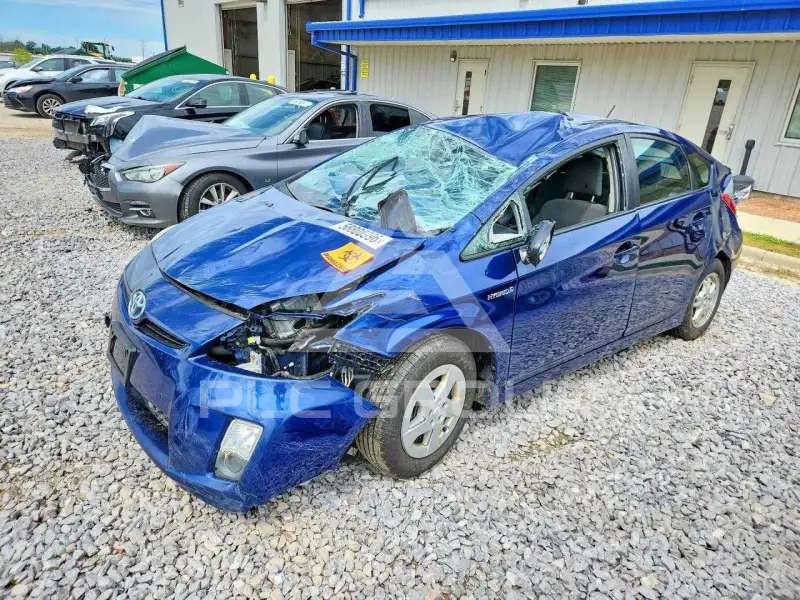 2010 Toyota PRIUS фото