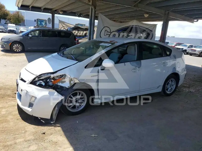 2010 Toyota PRIUS фото