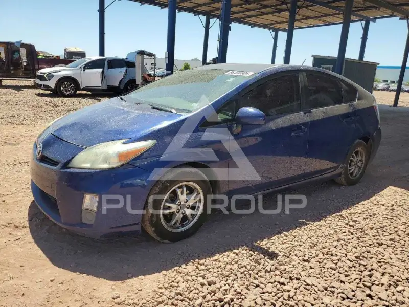 2010 Toyota PRIUS фото