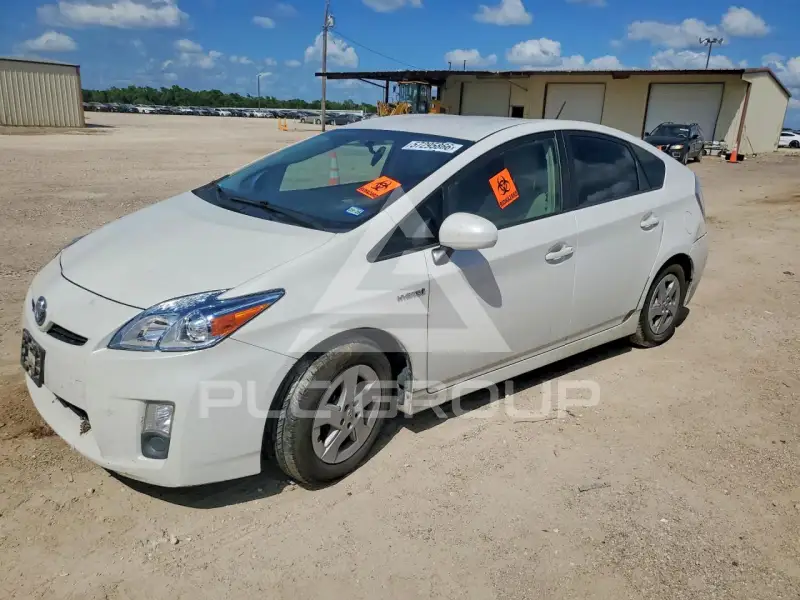 2010 Toyota PRIUS фото