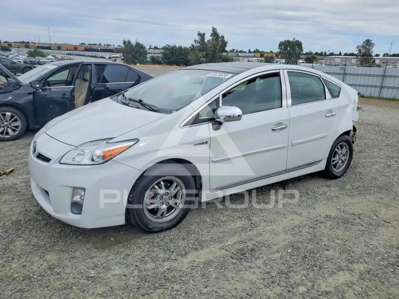 2010 Toyota PRIUS photo