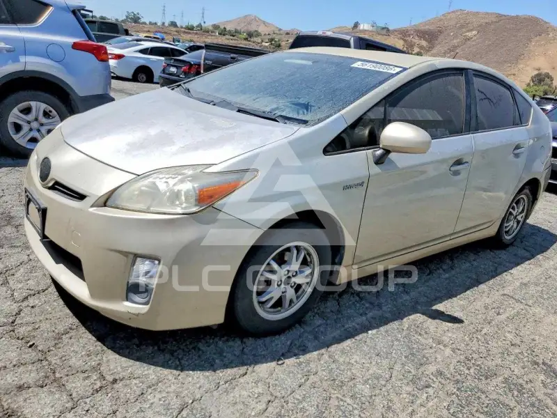 2010 Toyota PRIUS фото