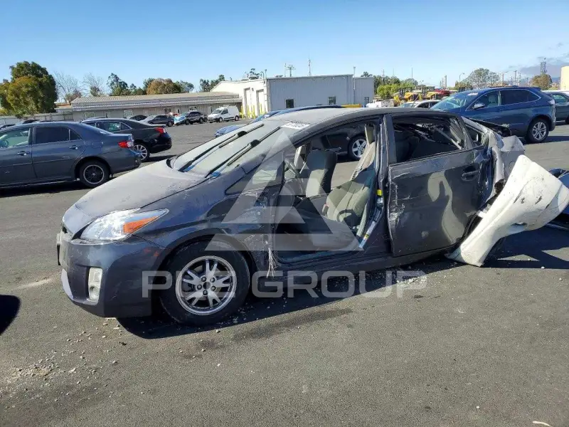 2010 Toyota PRIUS photo