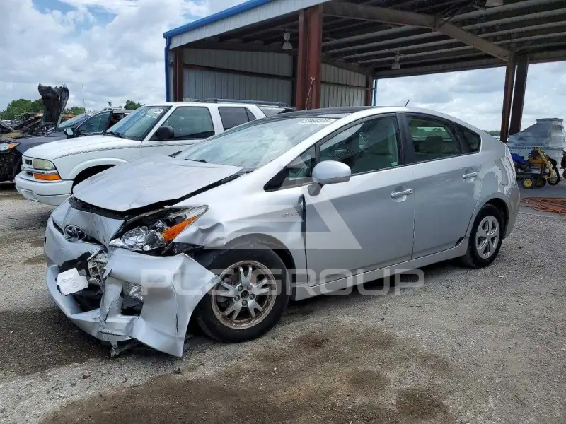 2010 Toyota PRIUS фото
