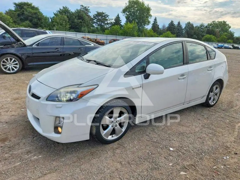 2010 Toyota PRIUS фото