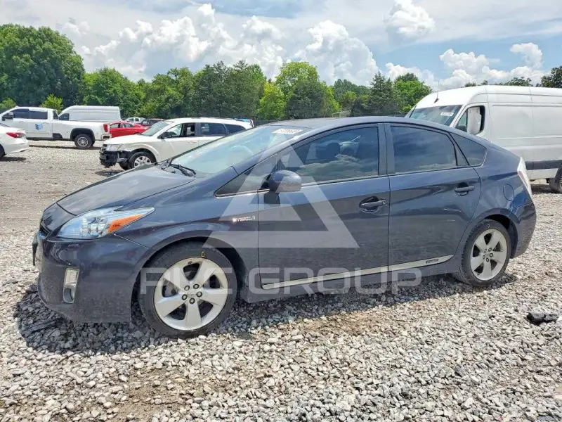 2010 Toyota PRIUS photo