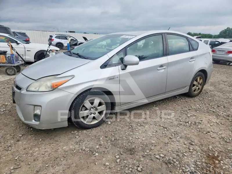 2010 Toyota PRIUS фото