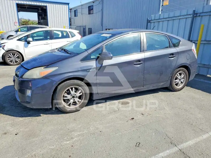 2010 Toyota PRIUS photo