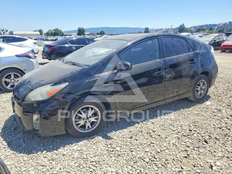 2010 Toyota PRIUS фото