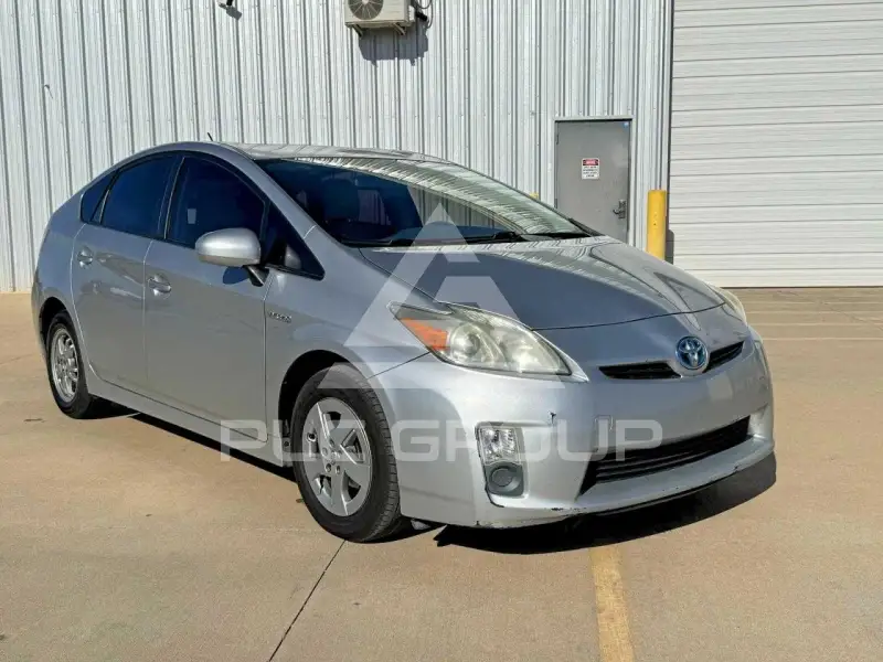 2010 Toyota PRIUS фото