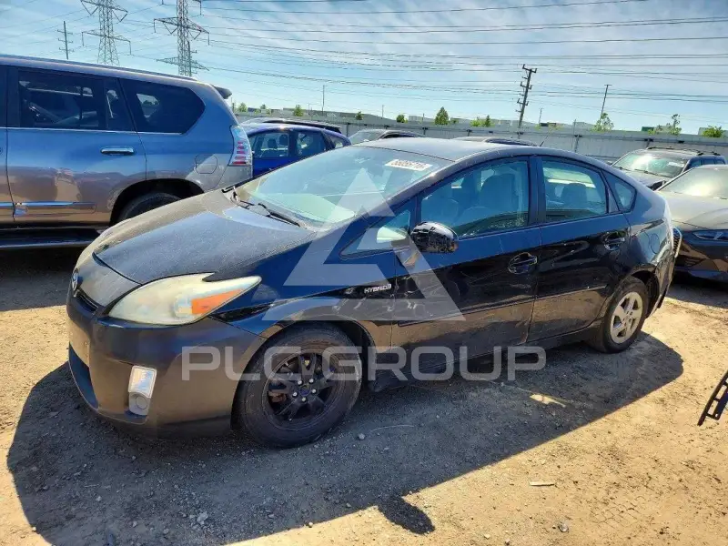 2010 Toyota PRIUS фото