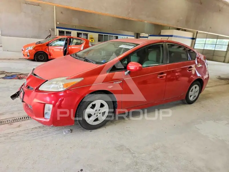 2010 Toyota PRIUS фото
