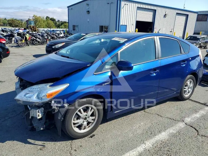 2010 Toyota PRIUS фото