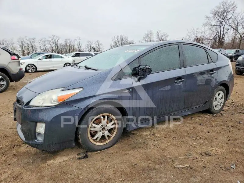 2010 Toyota PRIUS фото