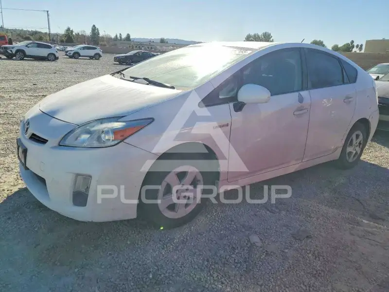 2010 Toyota PRIUS фото