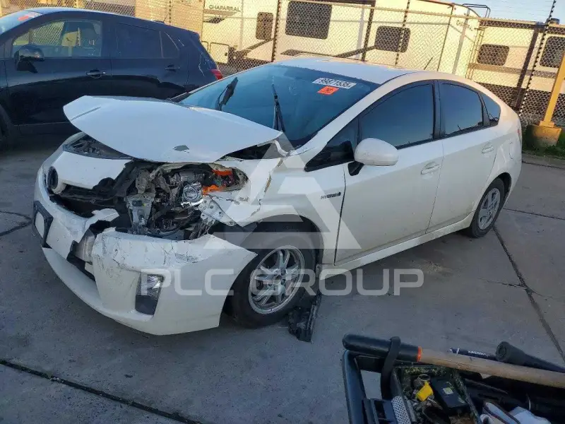2010 Toyota PRIUS фото