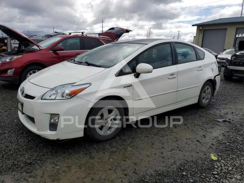 2010 Toyota PRIUS фото