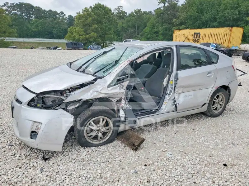 2010 Toyota PRIUS фото