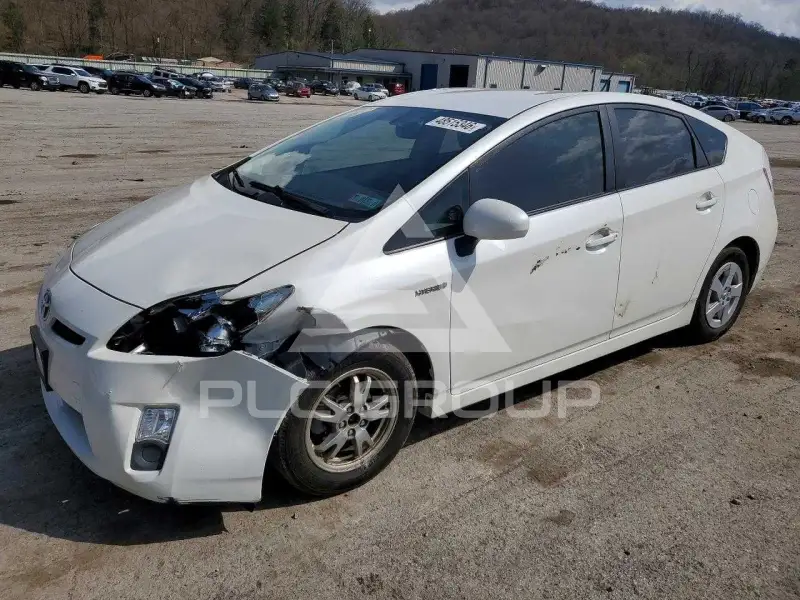 2010 Toyota PRIUS фото