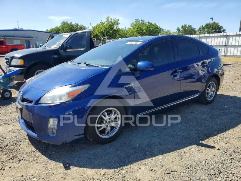 2010 Toyota PRIUS фото