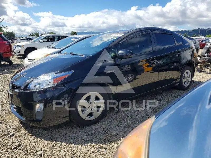 2010 Toyota PRIUS фото