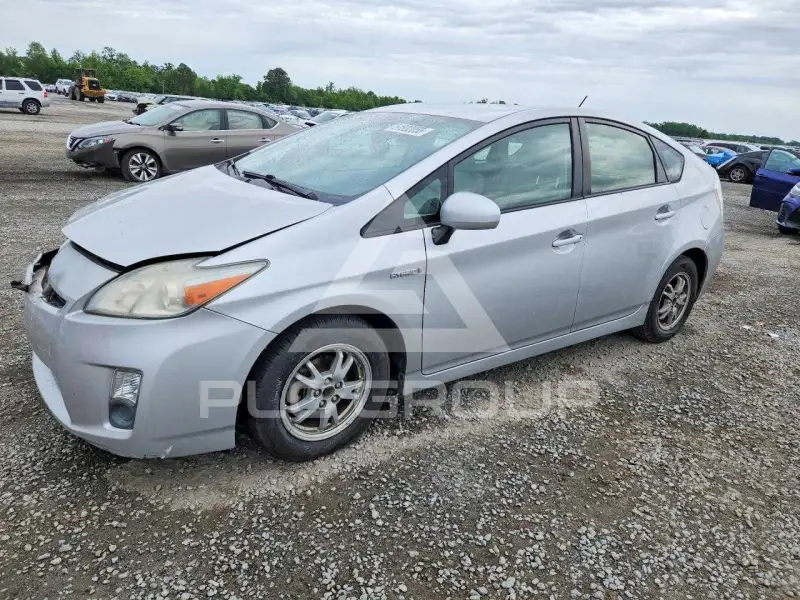 2010 Toyota PRIUS фото
