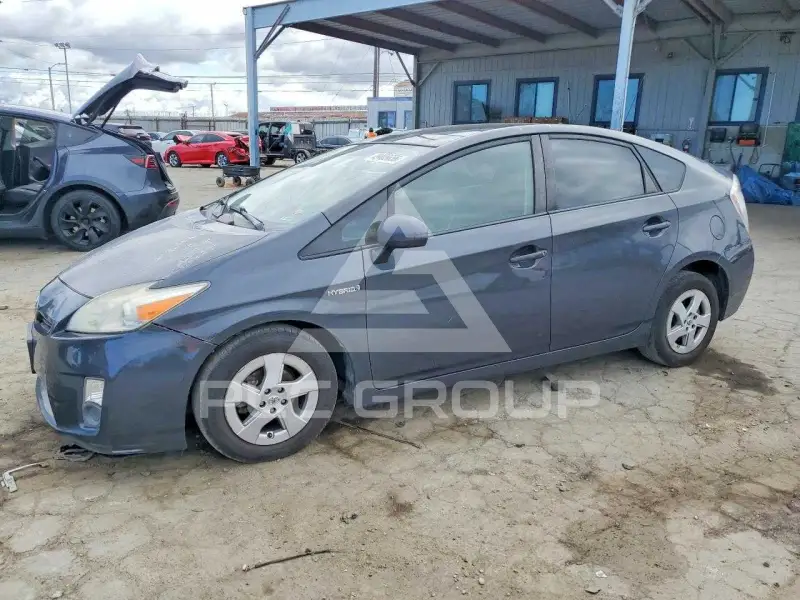 2010 Toyota PRIUS photo