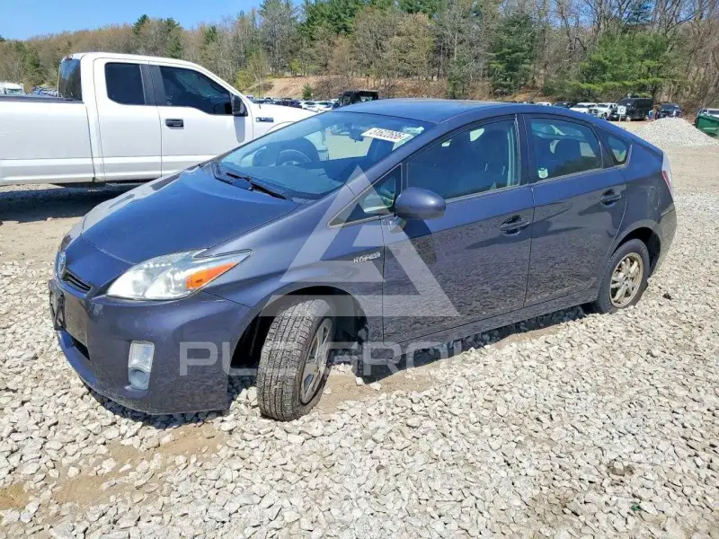 2010 Toyota PRIUS фото