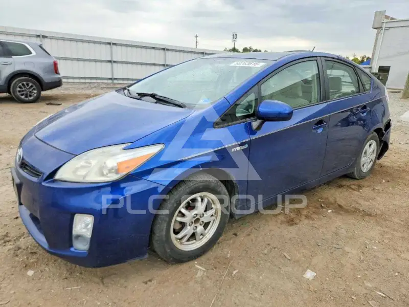 2010 Toyota PRIUS фото