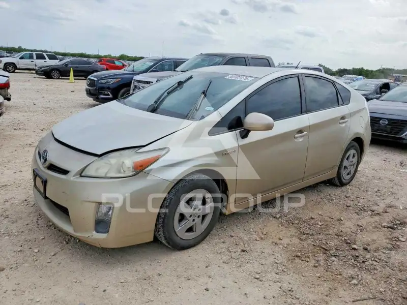 2010 Toyota PRIUS фото
