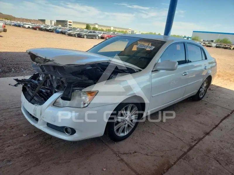 2010 Toyota AVALON фото