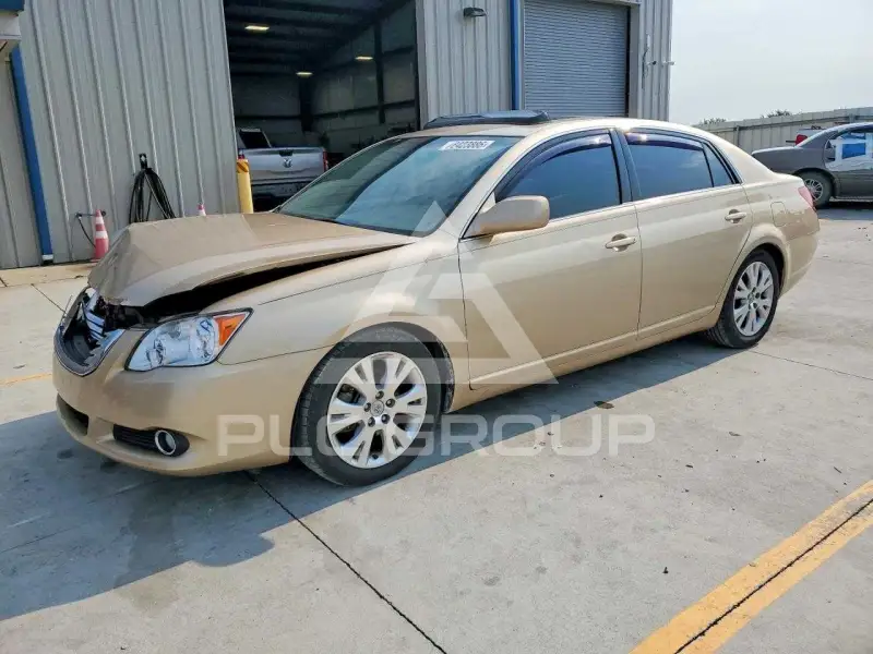 2010 Toyota AVALON фото