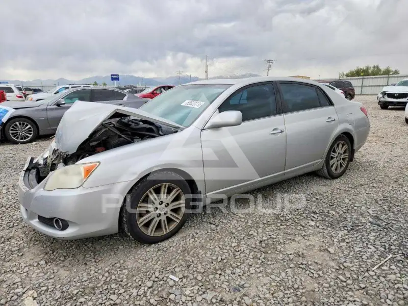 2010 Toyota AVALON фото
