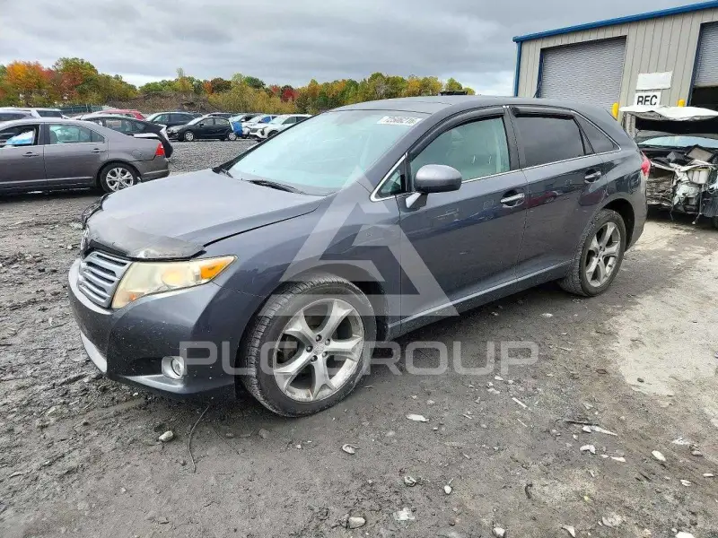2010 Toyota VENZA photo