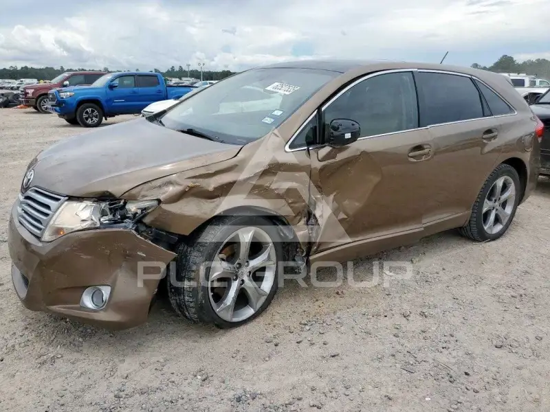 2010 Toyota VENZA фото