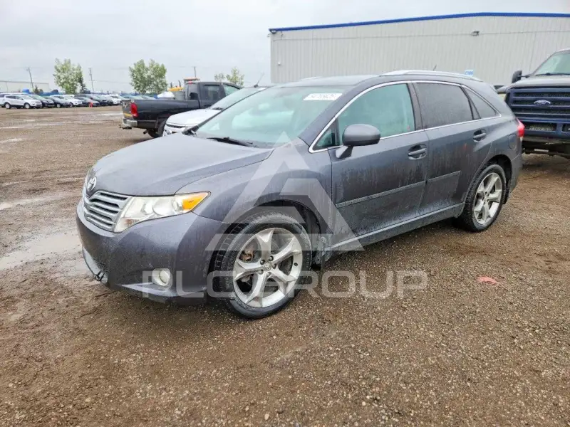 2010 Toyota VENZA photo