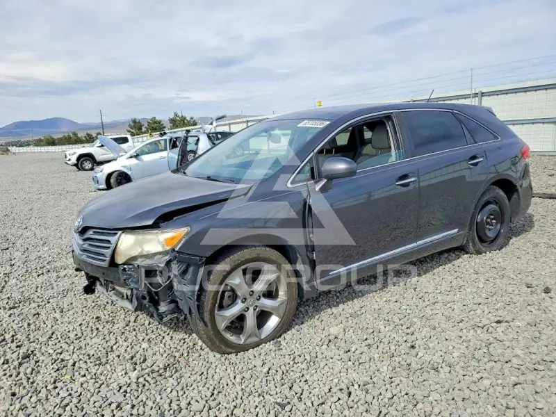 2010 Toyota VENZA photo