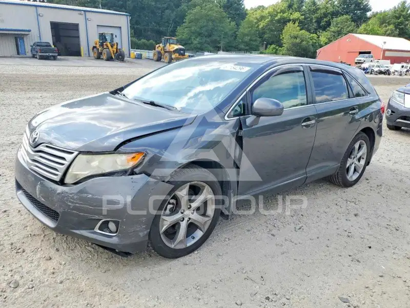 2010 Toyota VENZA photo