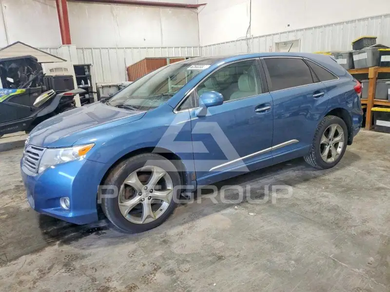 2010 Toyota VENZA photo