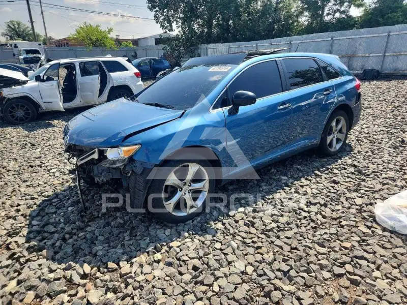 2010 Toyota VENZA photo