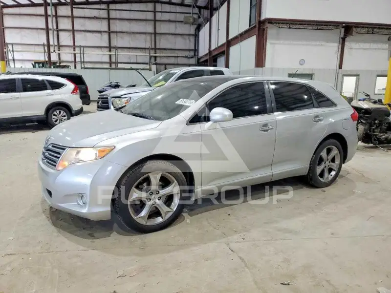 2010 Toyota VENZA фото