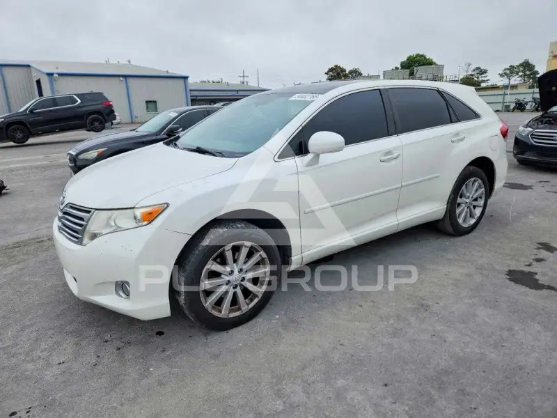 2010 Toyota VENZA photo