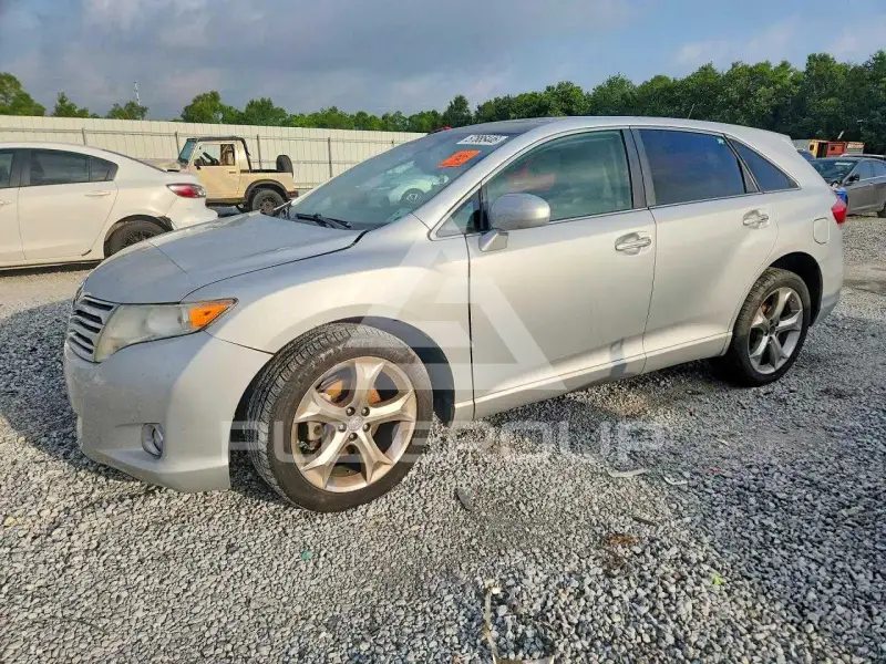 2010 Toyota VENZA photo
