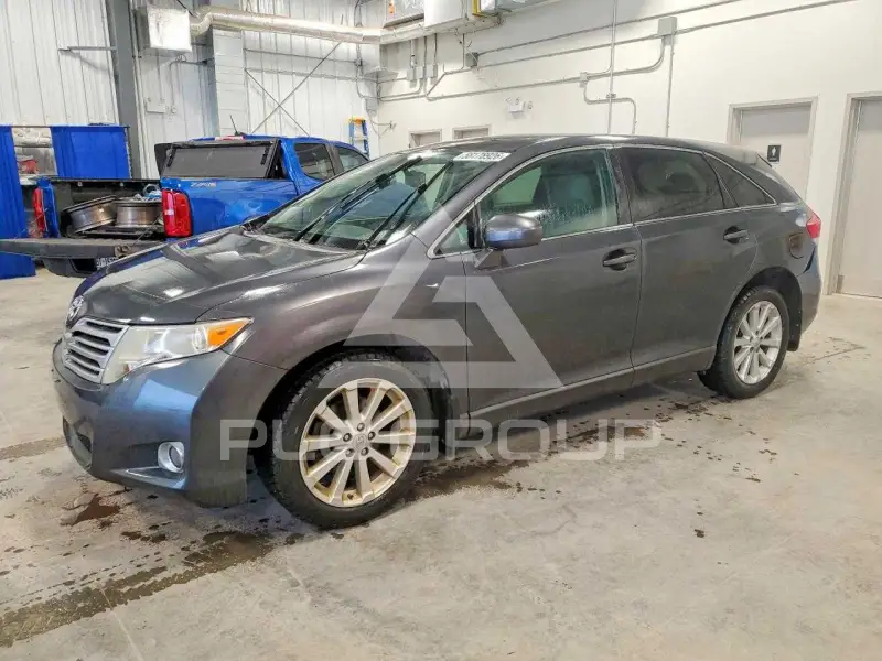 2010 Toyota VENZA photo